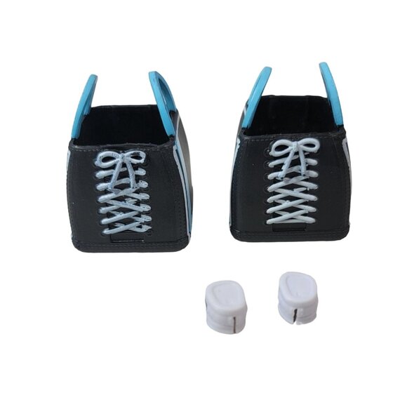 LOL Surprise Lil Pins Doll Accessories Bowling Makeover Athletic 7 Pieces MGA - Picture 3 of 8